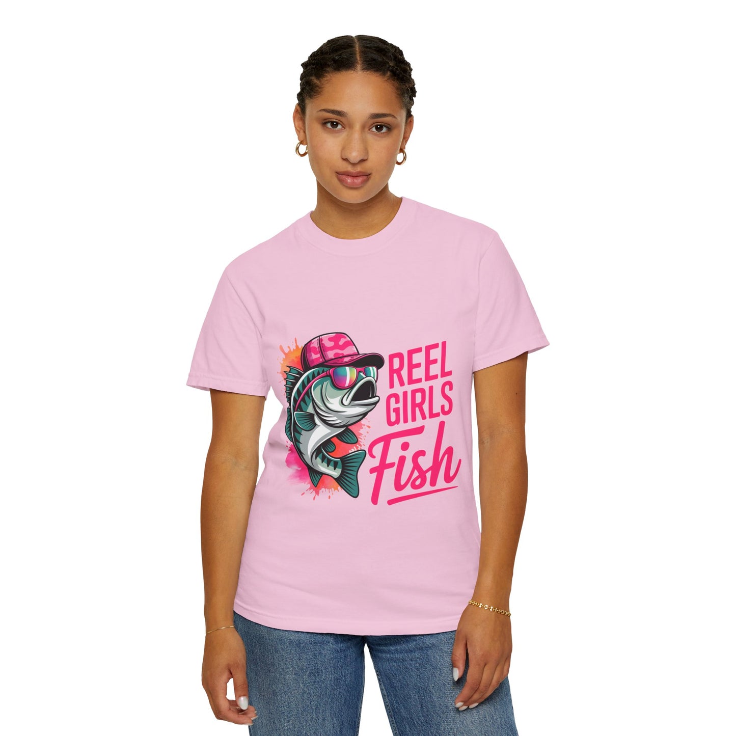 Reel Girls Fish Graphic T-Shirt, Fishing Gift for Women, Fisherwoman Tee, Summer Outfit, Fishing Lovers, Outdoor Adventure Apparel