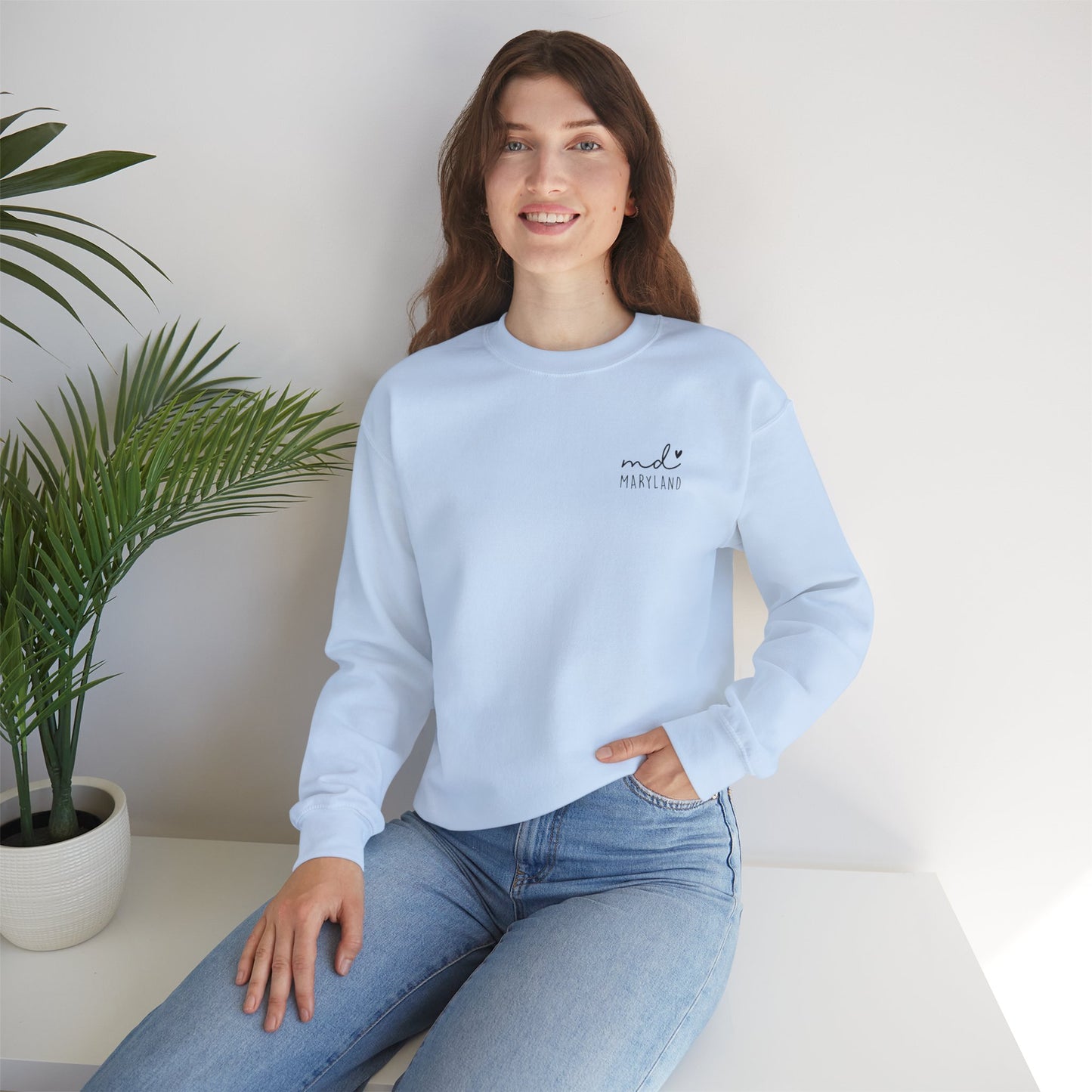 Maryland MD Cozy Unisex Crewneck Sweatshirt, Comfy Layering Piece, Perfect Gift for Friends, Relaxed Style for Every Season, Casual Sweat
