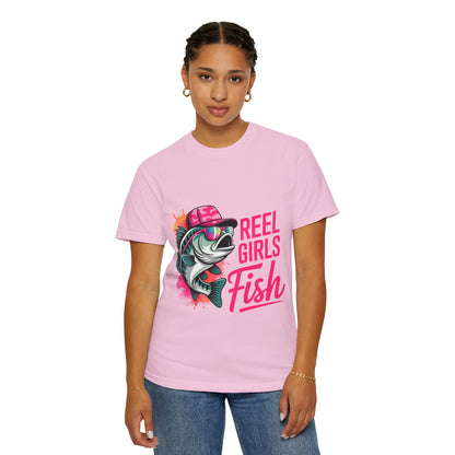 Reel Girls Fish Graphic T-Shirt, Fishing Gift for Women, Fisherwoman Tee, Summer Outfit, Fishing Lovers, Outdoor Adventure Apparel